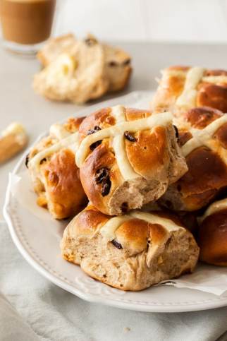 Hot-Cross-Buns.jpg